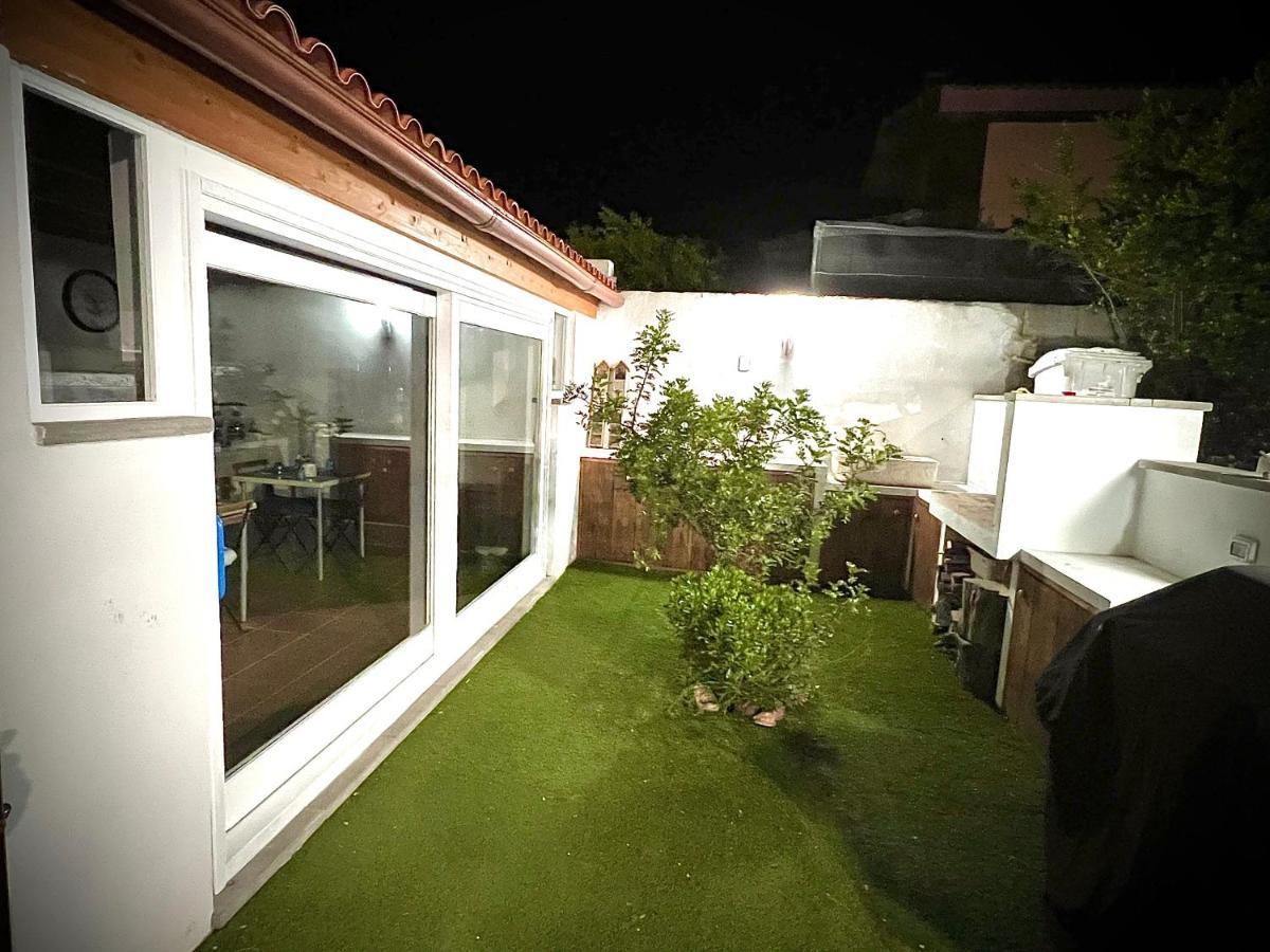 B&B Le Pavoncelle Sarde Flumini di Quartu Bagian luar foto